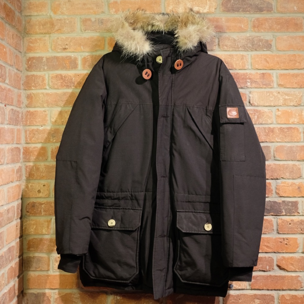 Black Penfield Men’s Down-filled Long Winter Parka